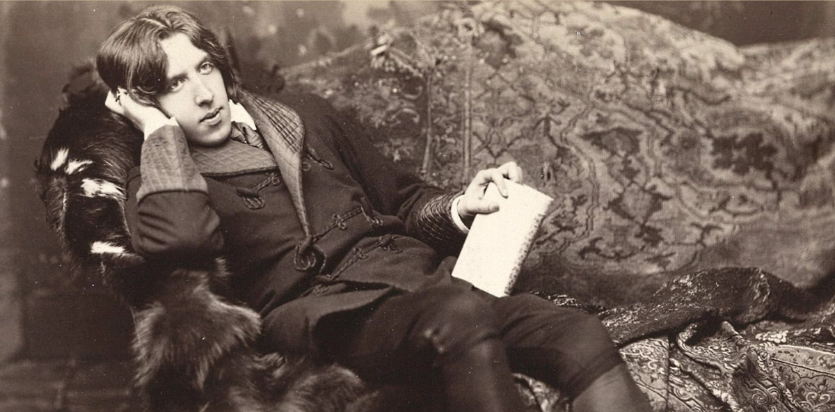 Oscar Wilde by Napoleon Sarony, 1882, No. 15 (Courtesy John Cooper, ed., Oscar Wilde in America, www.oscarwildeinamerica.org)